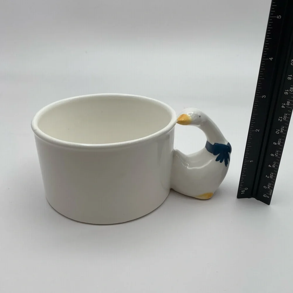 House of Lloyd Goose Handle Ceramic Soup Mug Cup circa 1988 vintage 16 ounce